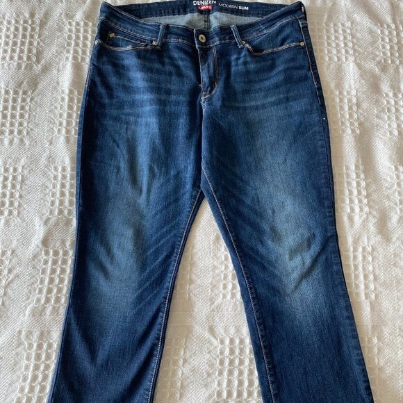 Denizen by LEVI'S Modern Slim Jeans Mid-Rise Cropped Pristine Condition Size 31 - Picture 1 of 6